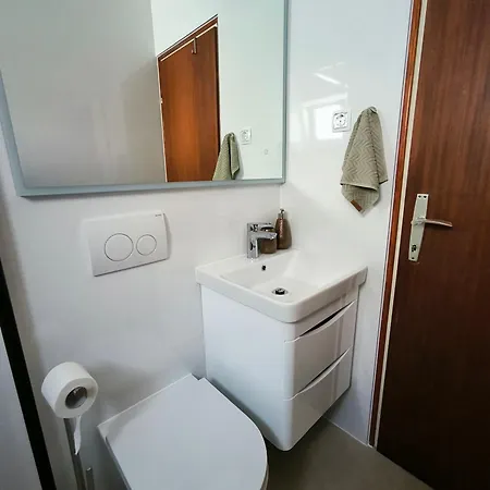 Apartment Zb *